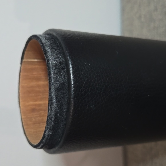 Cigar Humidor Amancy Black Faux Leather with Hygrometer on Lid - Picture 7 of 12